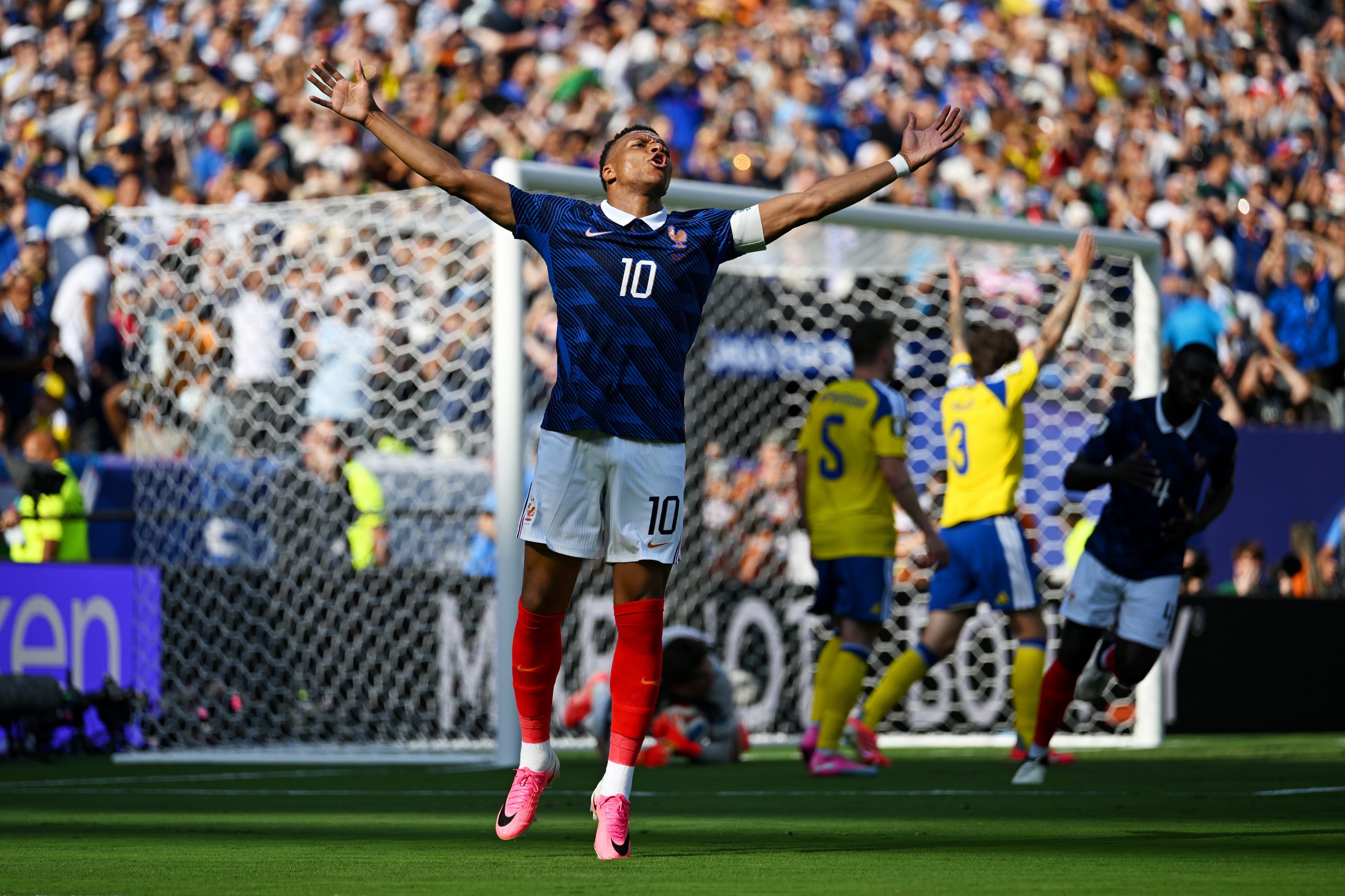 2026 World Cup Odds: Mbappé, Messi Duel In Generational Golden Boot Race
