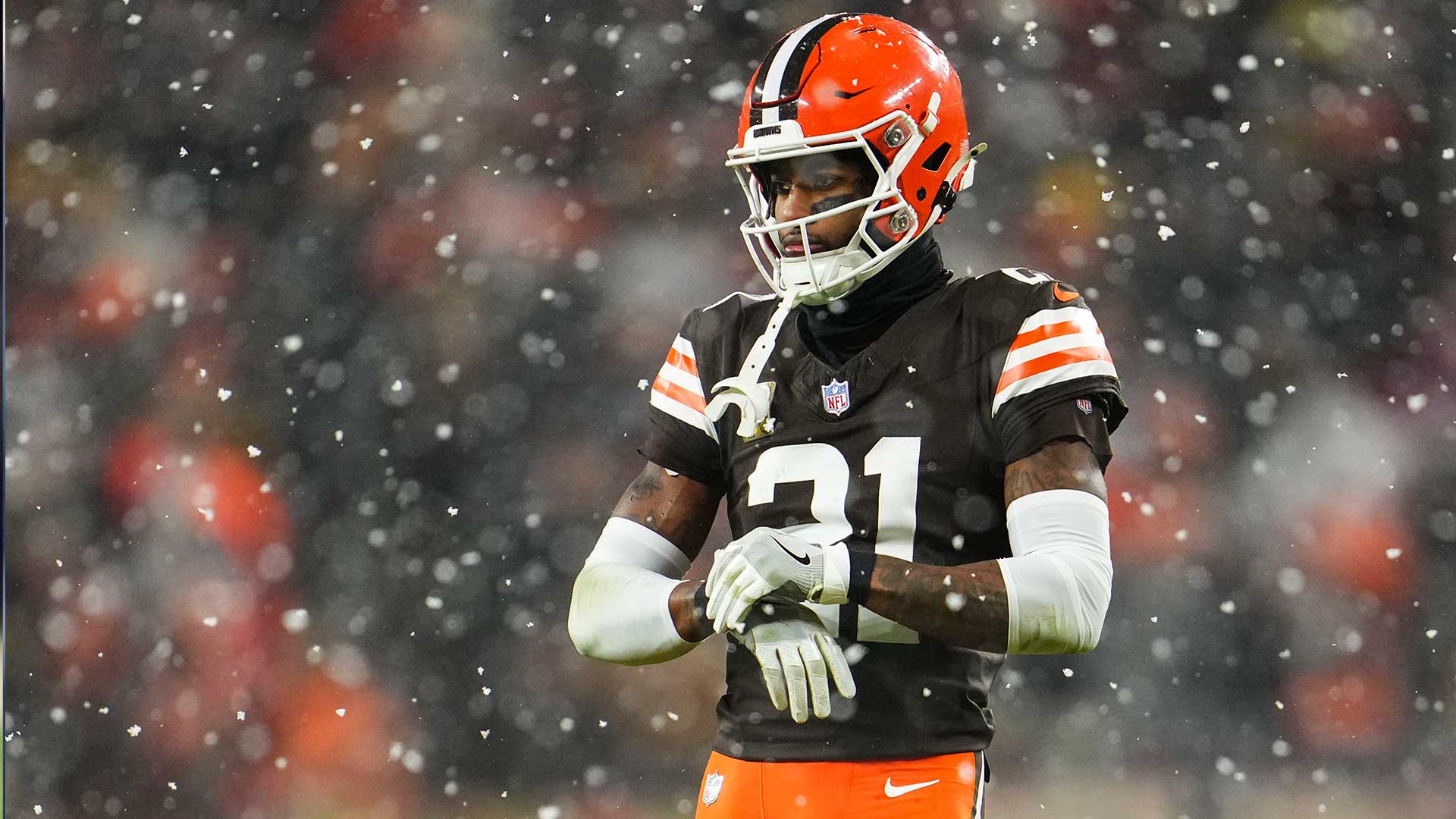 
					Browns' Denzel Ward Now NFL's Highest-Paid CB With $62.2 Million Extension
				