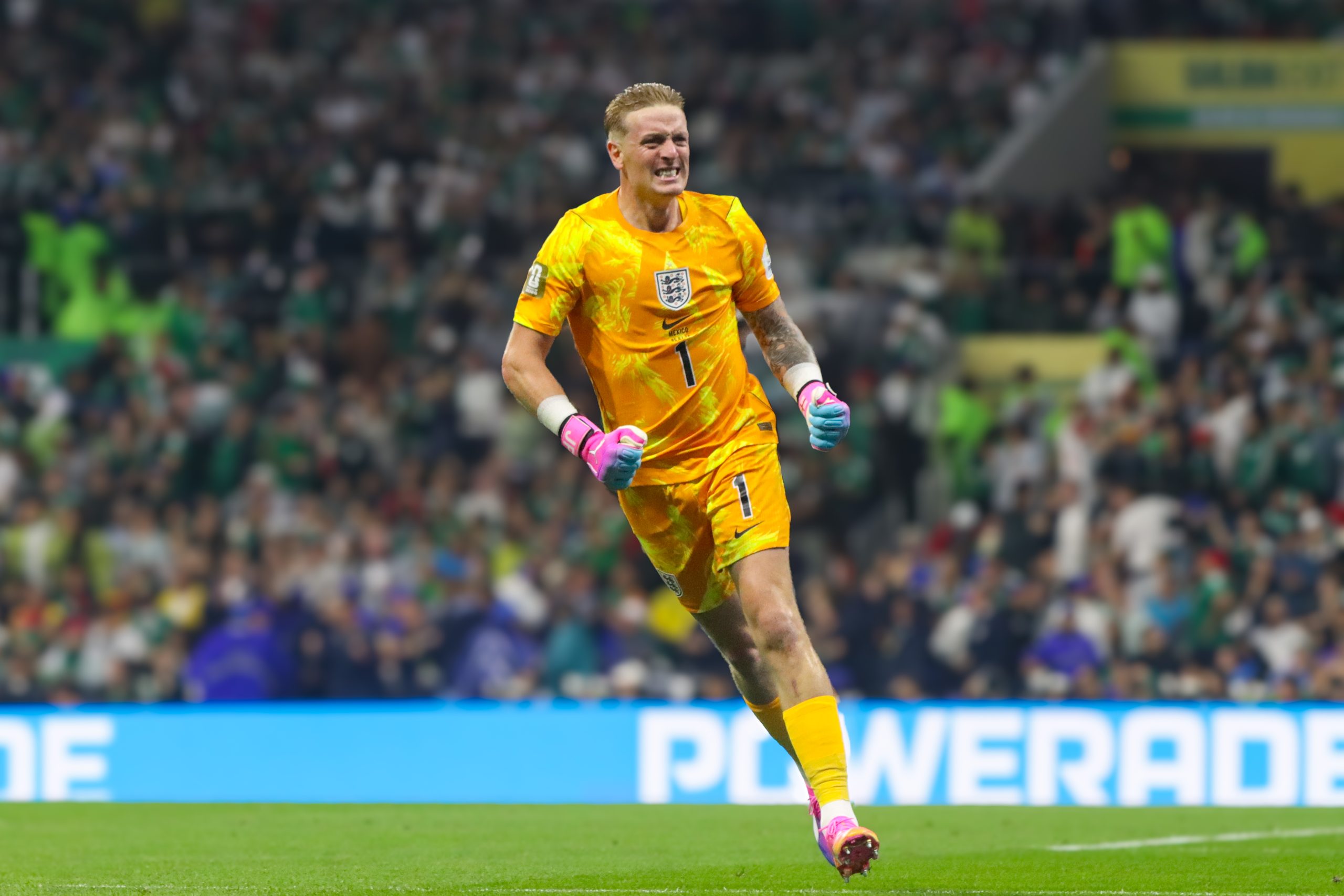 2026 World Cup Golden Glove: Mike Maignan Favored, Jordan Pickford Rising
