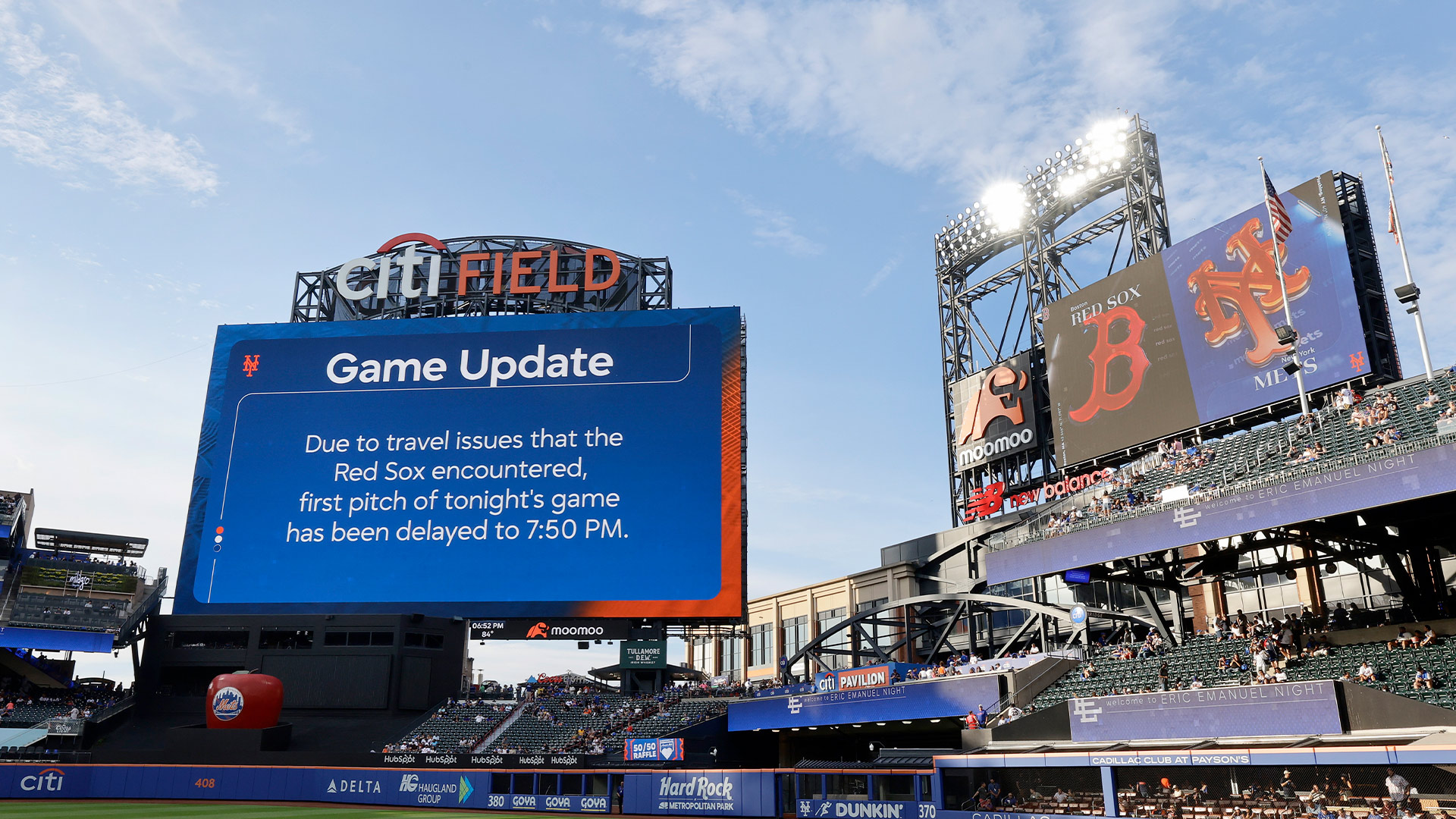 Red Sox arrive early in New York after nearly 24 hours stuck in Chicago