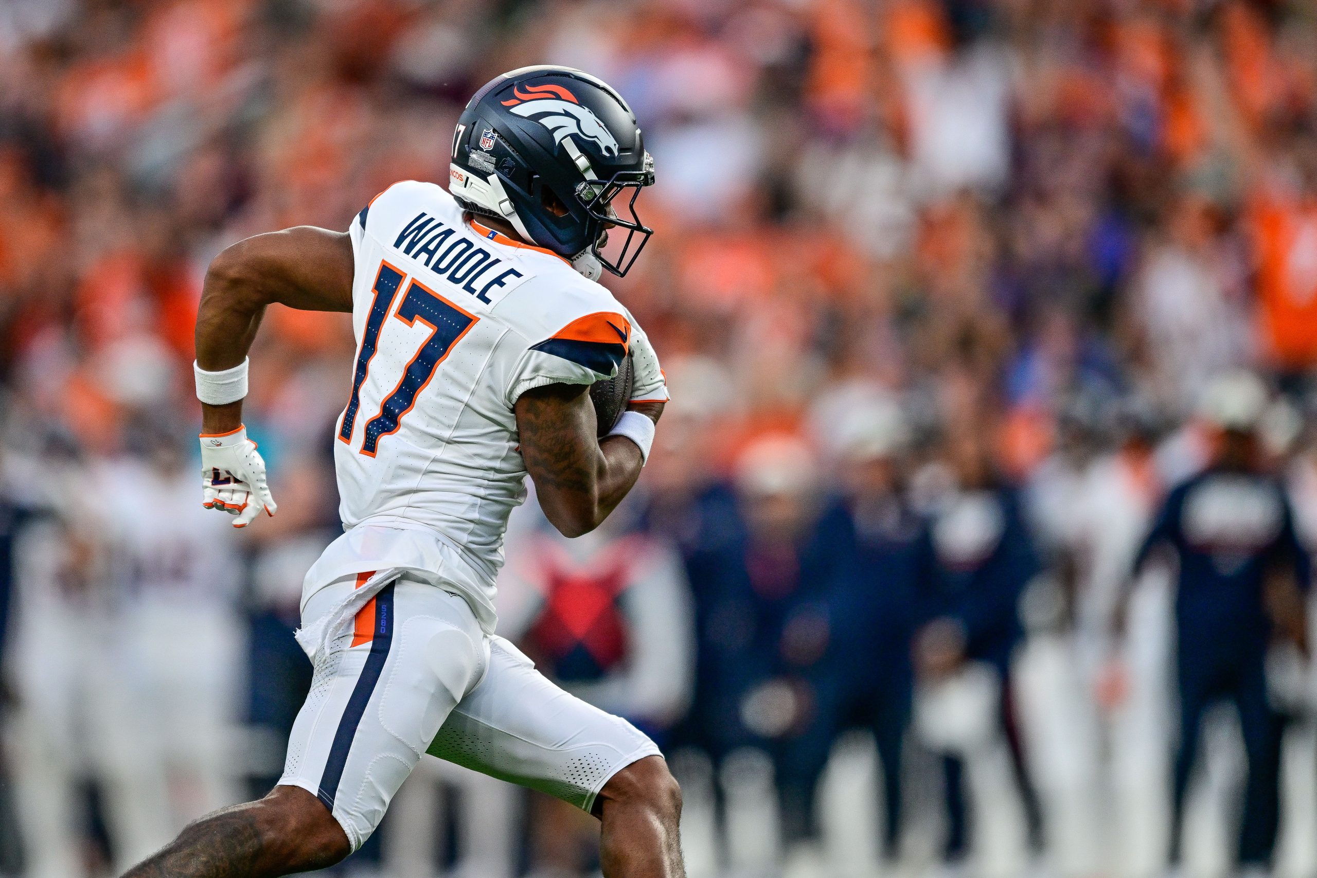 Novig Promo Code FOXSPORTS: Sydney Sweeney and Novig Offer New Users $25 in Bonuses for Chiefs-Broncos
