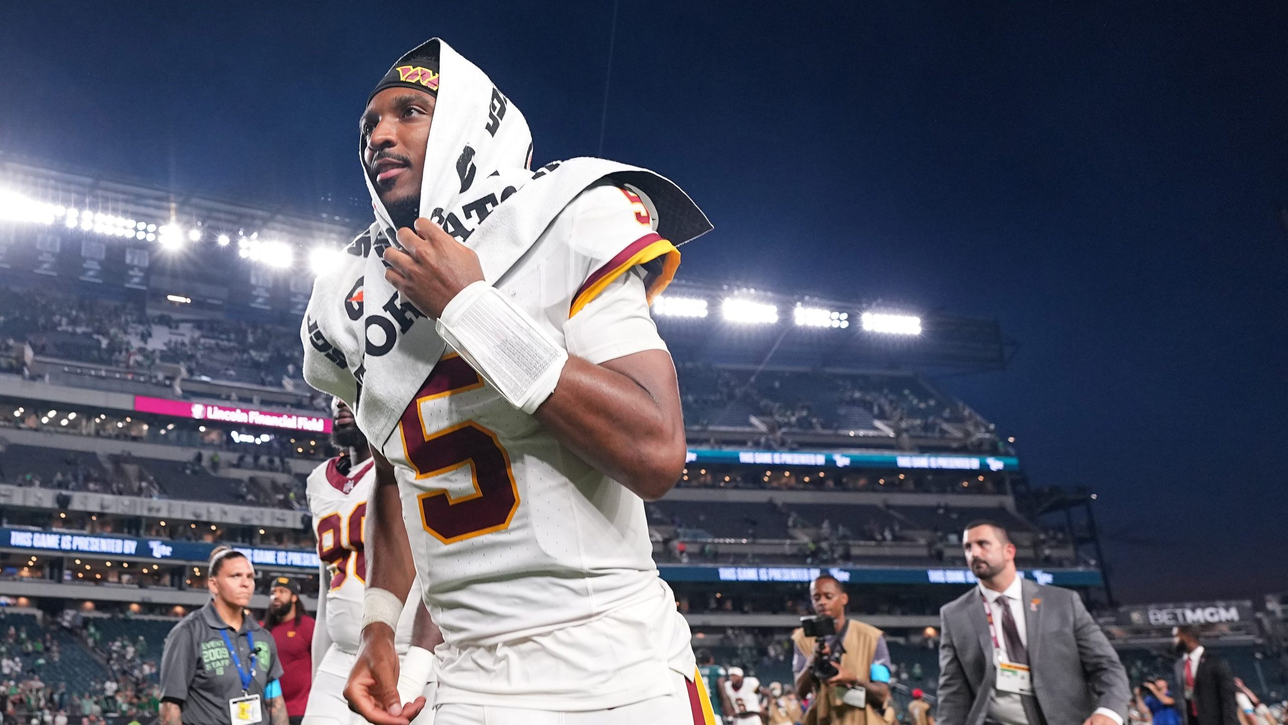 Jayden Daniels Takes Blame For Stefon Diggs' Penalty In Commanders' Loss